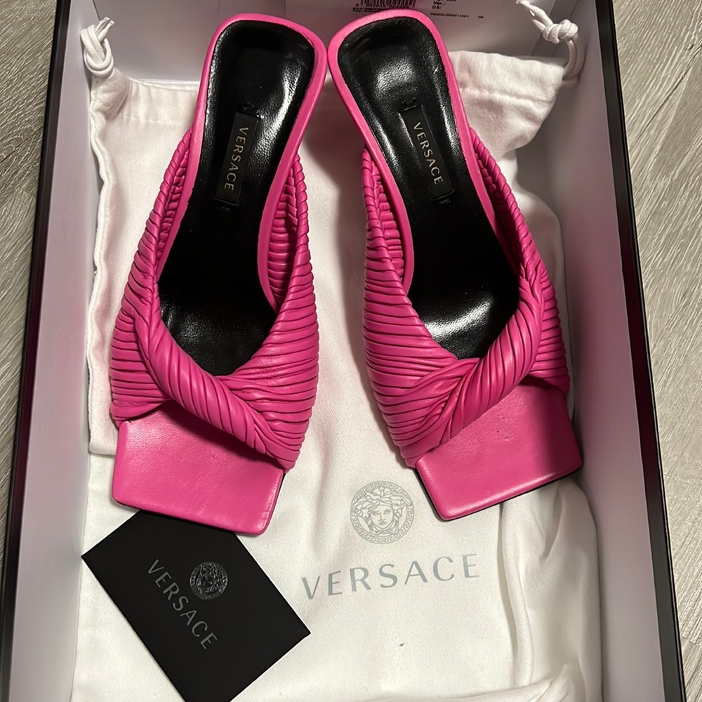 Versace Pink Plissé Nappa Leather kitten heels.